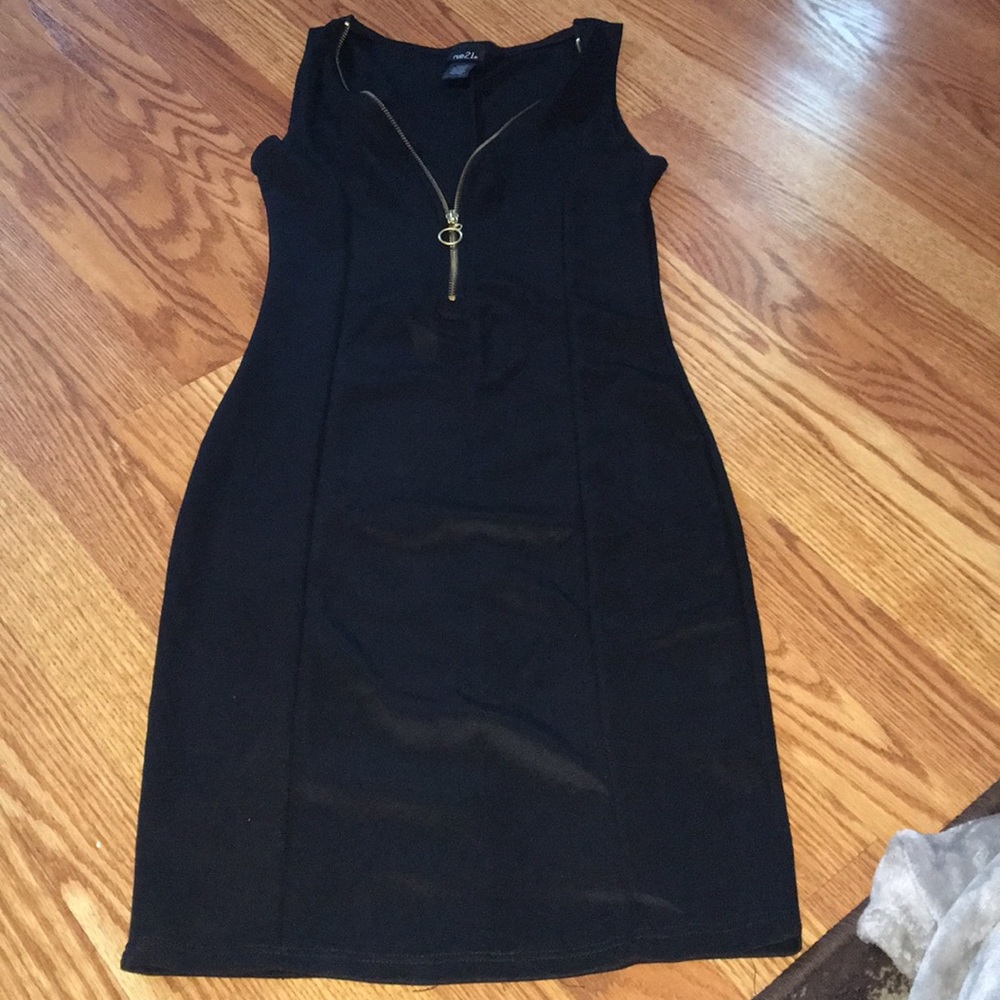 Rue 21 size small bodycon dress black